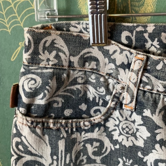 Moschino jeans - Picture 5 of 5